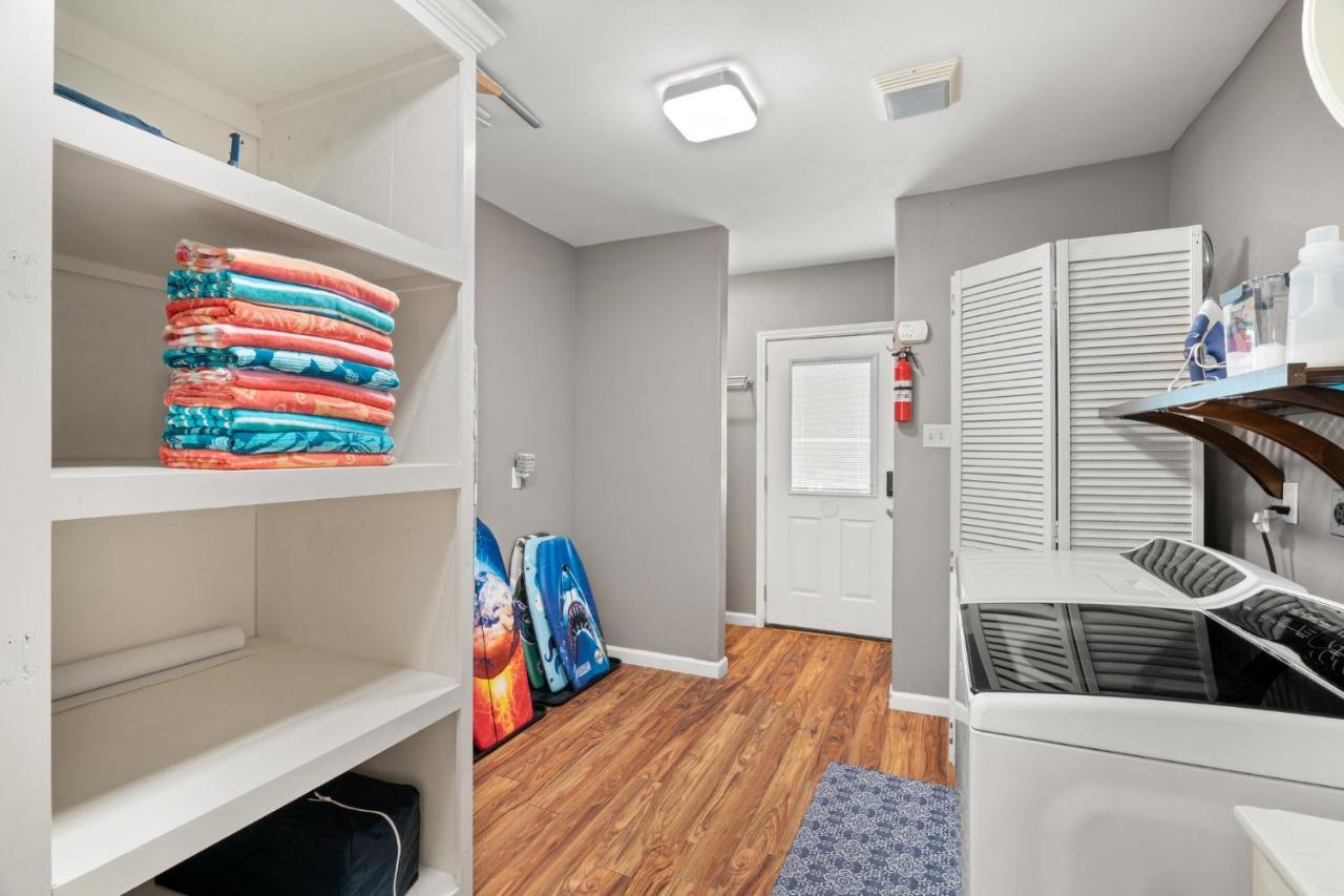 1 Min To Beach Ocean Breeze 3Br Fast Wifi Galveston Eksteriør bilde